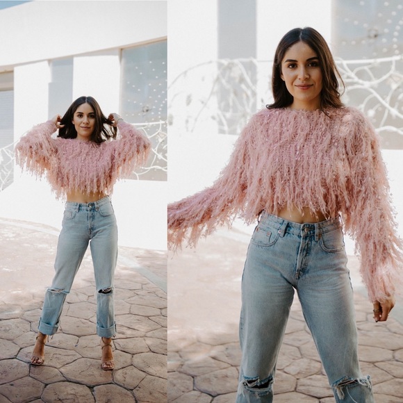 Sweaters - 🚨24 HOUR SALE🚨*LAST 1* Cher Eyelash Fringe Pink Sweater